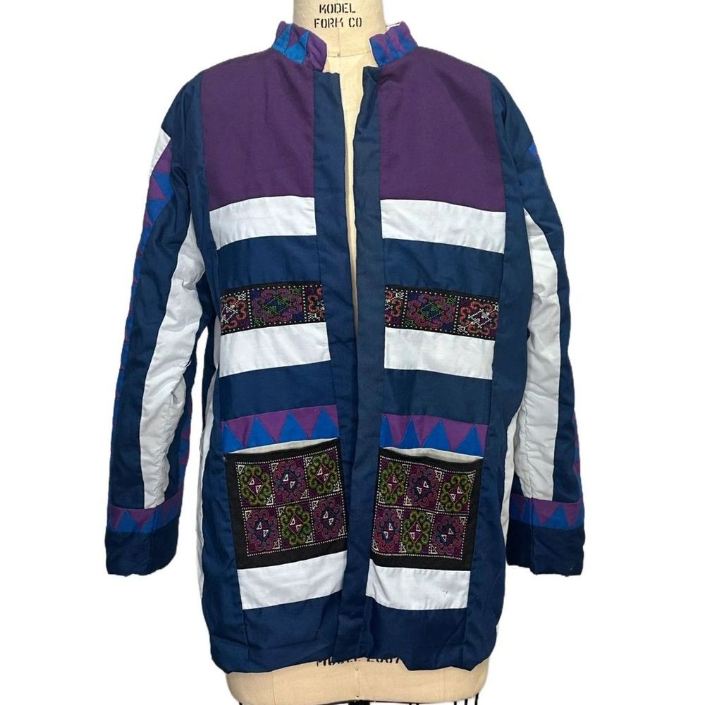 Vintage Quilted Chore Jacket Embroidered 1970s hippie coat cardigan Size M 70s